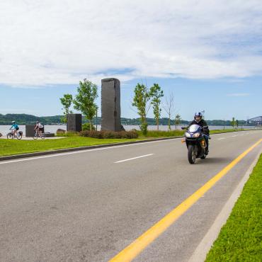 MT007HPub_Audet Photo