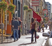 Sur la rue Saint-Jean (Luc-Antoine Couturier)